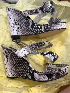 Snake-Print Wedge Sandals in Black & White for Women